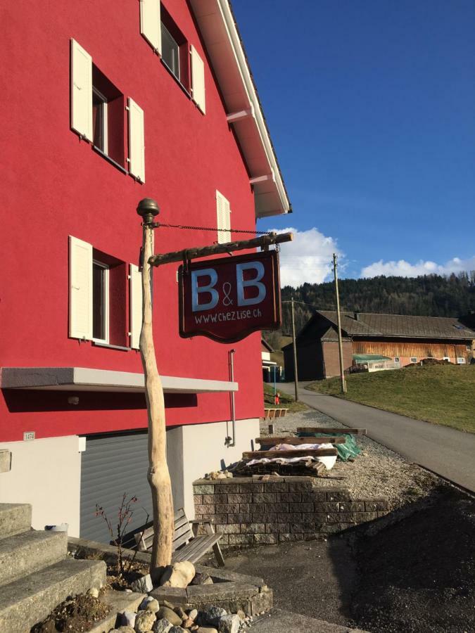 Bnb Chezlise Urnasch Экстерьер фото